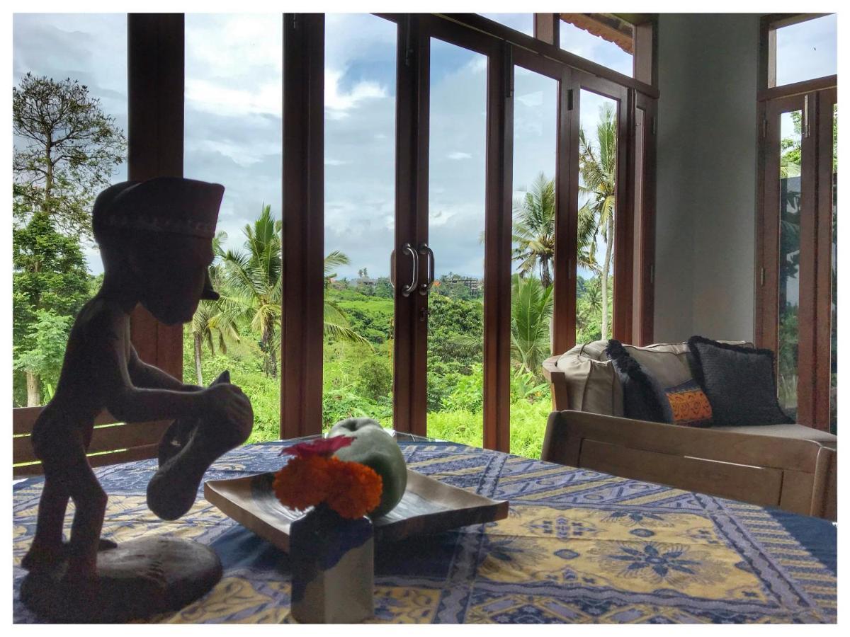 Wake In Paradise And Luxury Lebah Villas Ubud Buitenkant foto