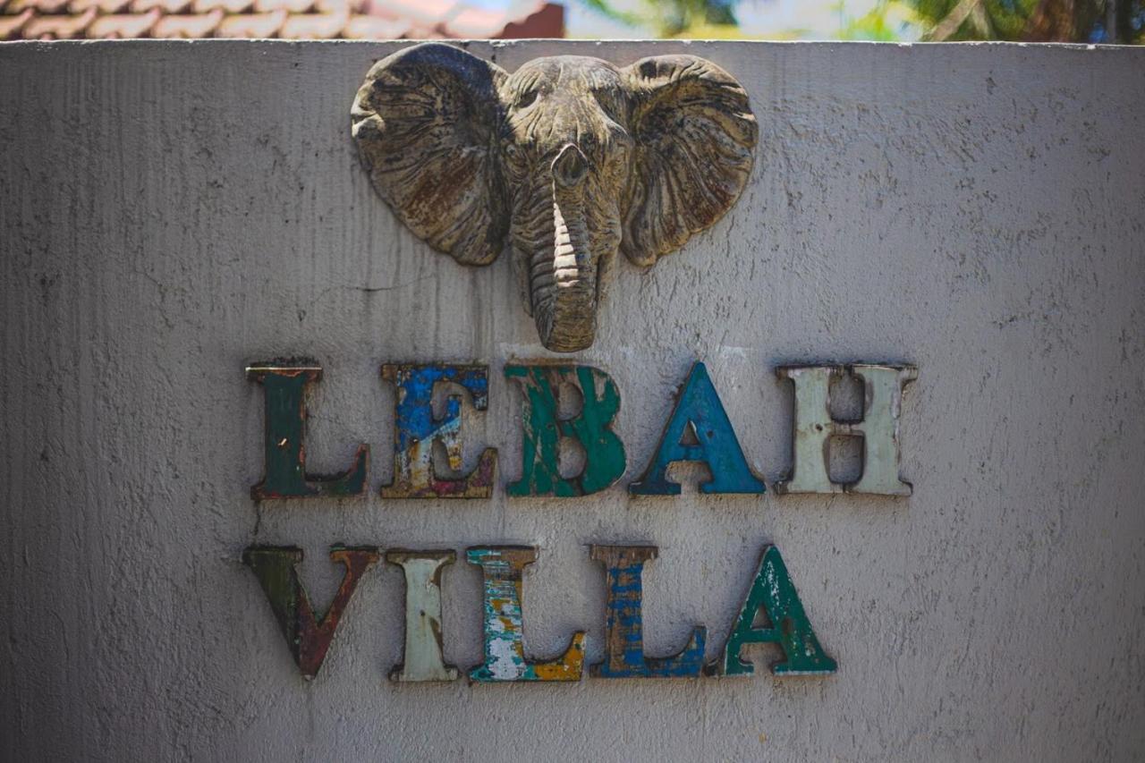Wake In Paradise And Luxury Lebah Villas Ubud Buitenkant foto